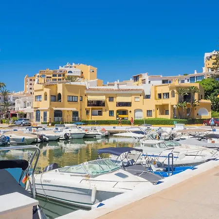 Cubo's Atico Cabopino Port & Parking Apartment Marbella