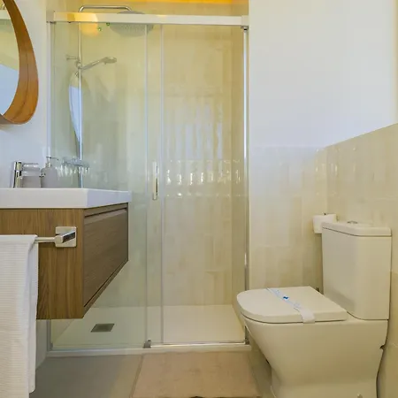 Apartamento Cubo's Atico Cabopino Port & Parking Marbella